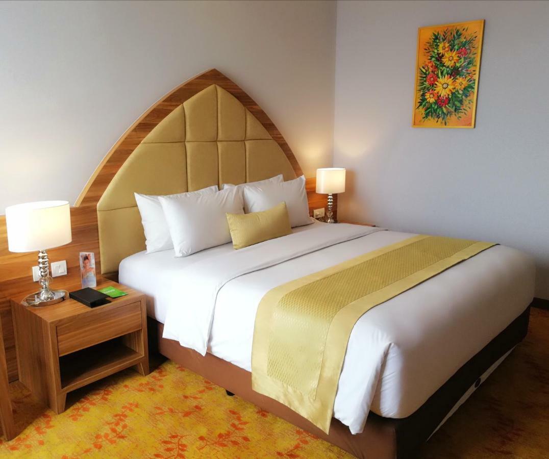 Grand Serela Yogyakarta Exterior foto