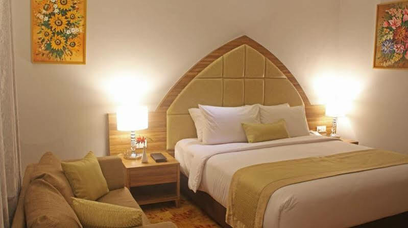 Grand Serela Yogyakarta Exterior foto